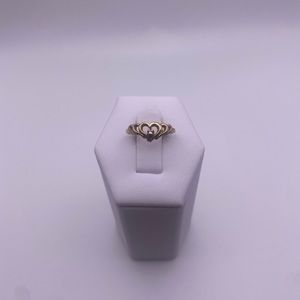 10k yellow gold Diamond ring